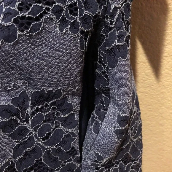 Vince Camuto Women's Navy Blue Floral Lace Sleeveless Lined Dress Size 6 - Picture 5 of 13